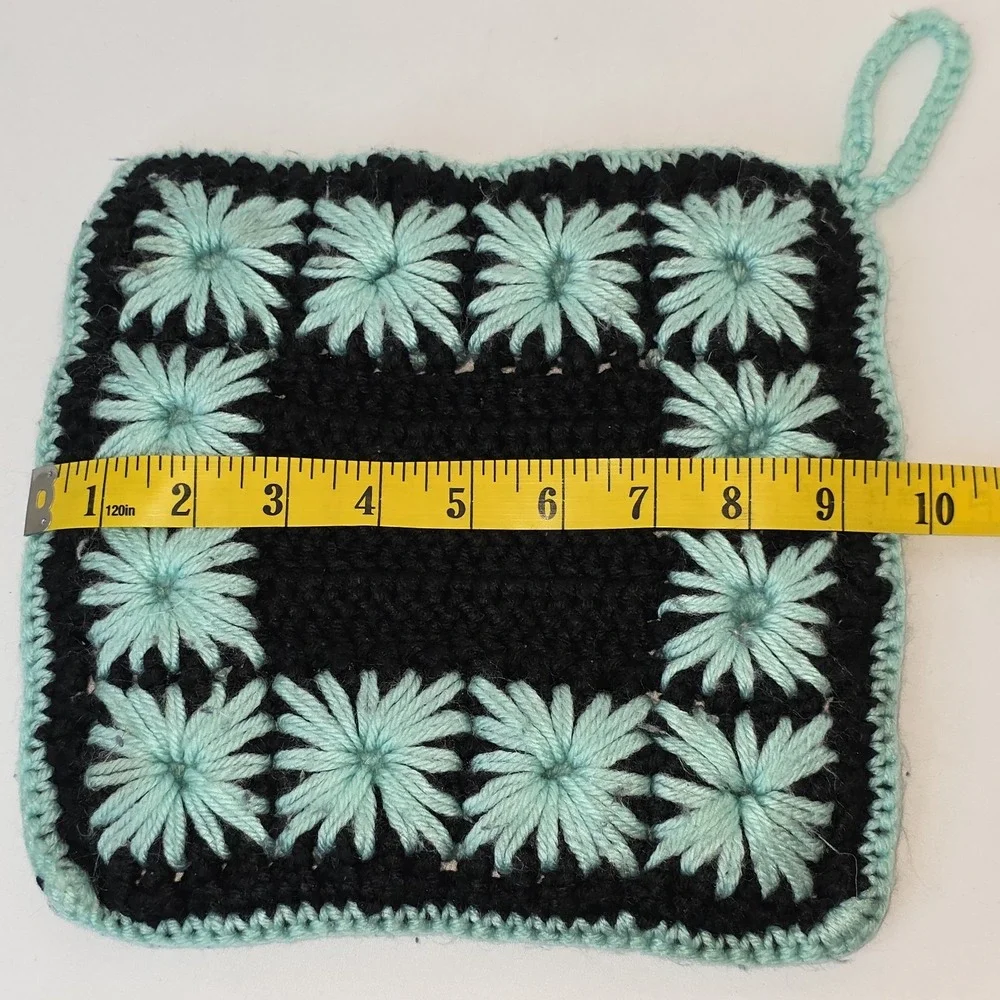 Handmade Double Sided Square Knit Trivet Hot Pad Doily Doiley Doilé Teal & Black